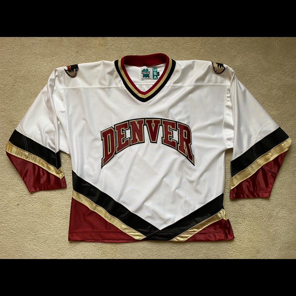 RARE Vtg Denver Pioneers Hockey Jersey Large